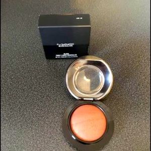 MAC Blush Mineralize. Love Me Shade. Brand new